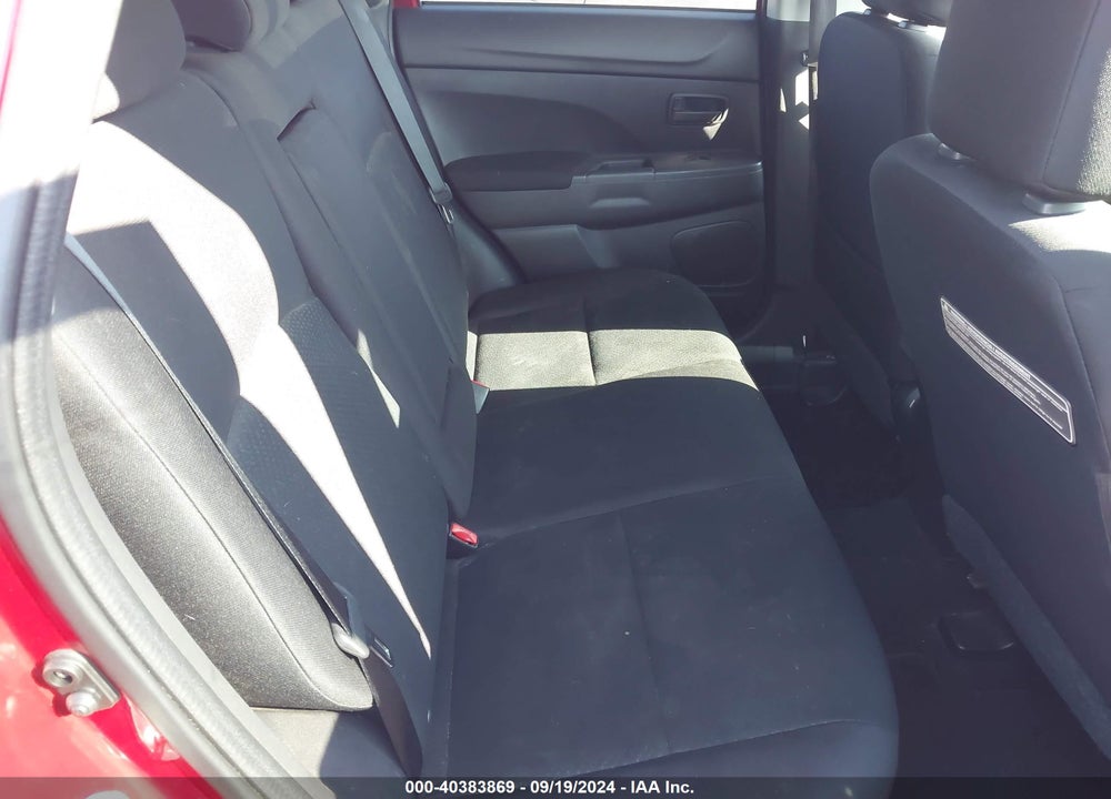 2015 MITSUBISHI OUTLANDER SPORT ES VIN: 4A4AR3AU5FE048420