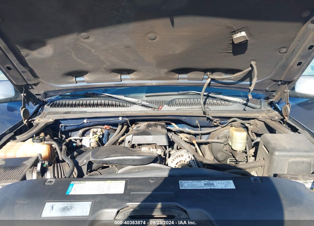 2000 CHEVROLET SILVERADO 1500 LS VIN: 2GCEC19T3Y1266077
