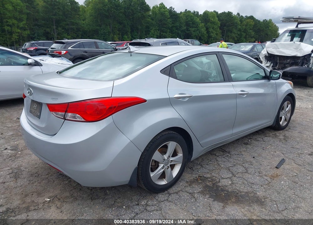2013 HYUNDAI ELANTRA GLS VIN: 5NPDH4AE2DH419097