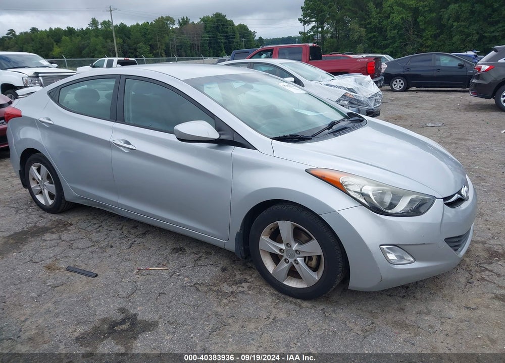 2013 HYUNDAI ELANTRA GLS VIN: 5NPDH4AE2DH419097