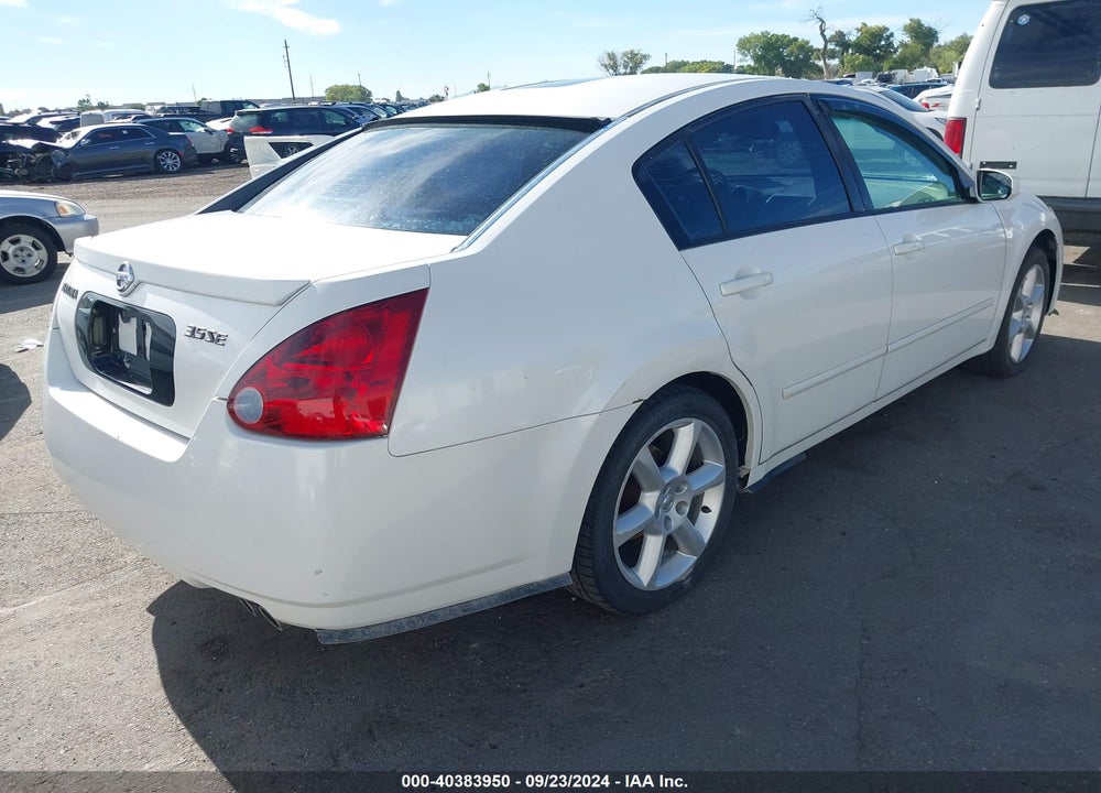 2004 NISSAN MAXIMA 3.5 SE VIN: 1N4BA41E44C837724