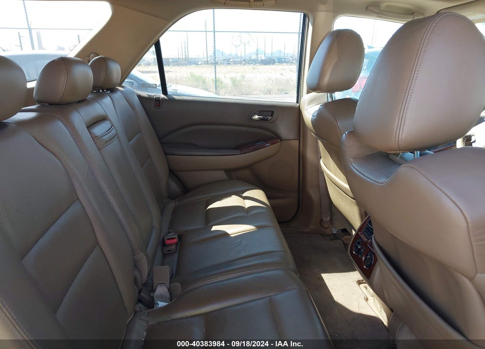 2005 ACURA MDX VIN: 2HNYD188X5H560242