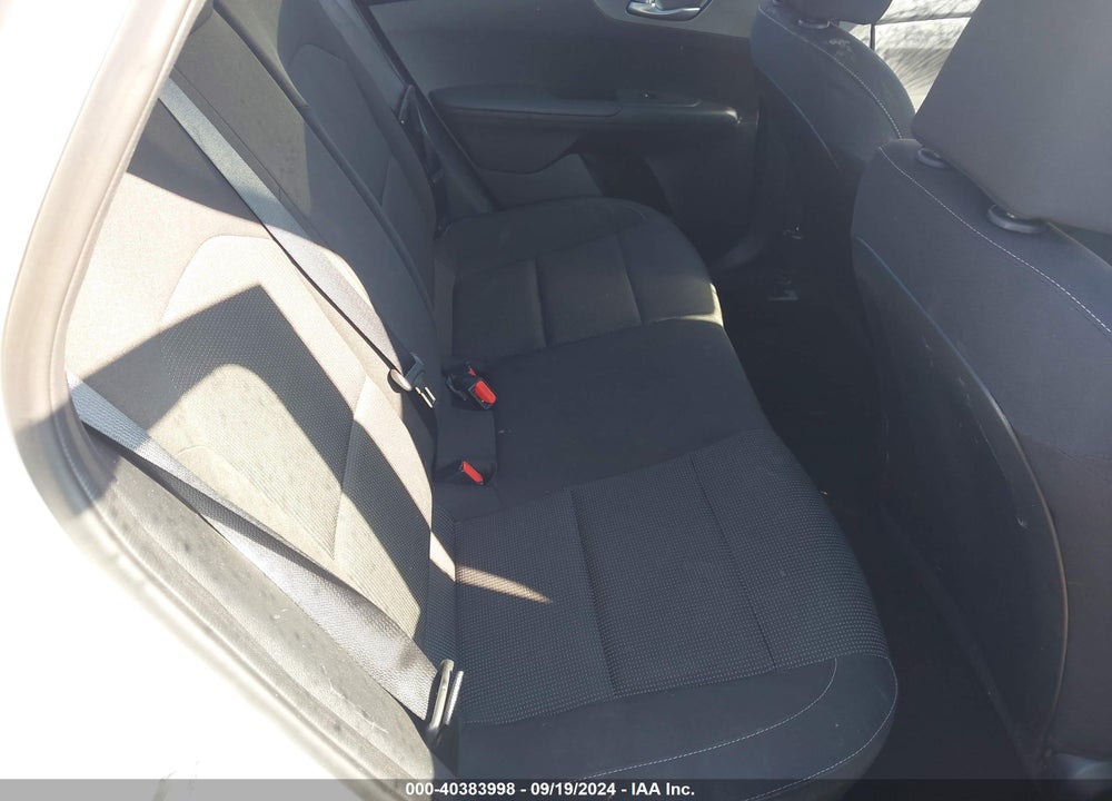 2021 KIA FORTE VIN: 3KPF24AD8ME287811