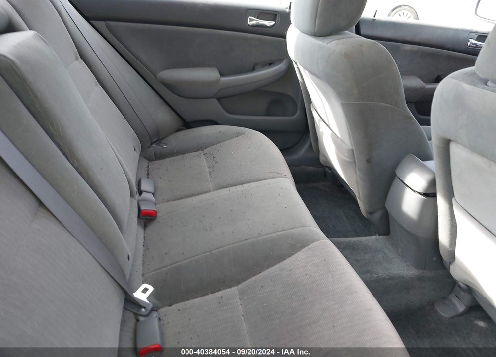 2005 HONDA ACCORD 2.4 LX VIN: 1HGCM56495A000834