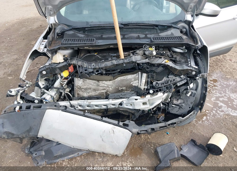 2015 FORD ESCAPE SE VIN: 1FMCU0GX9FUA09622