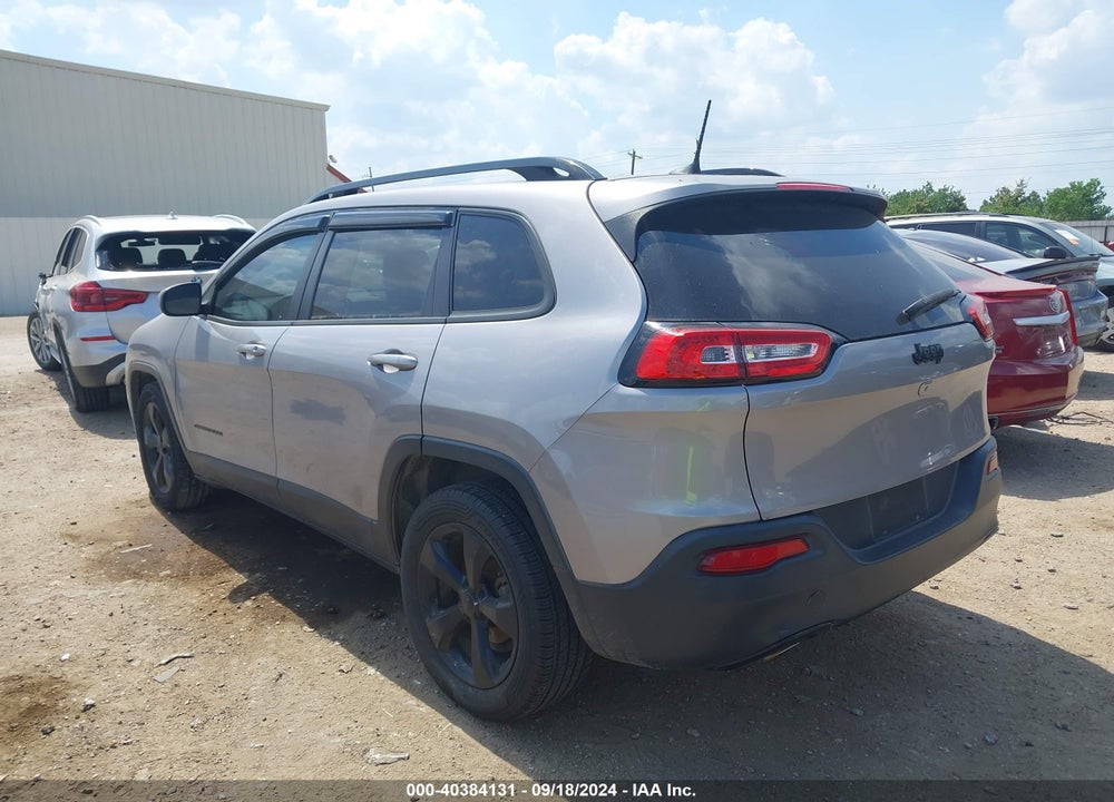 2018 JEEP CHEROKEE LATITUDE FWD VIN: 1C4PJLCB4JD542349