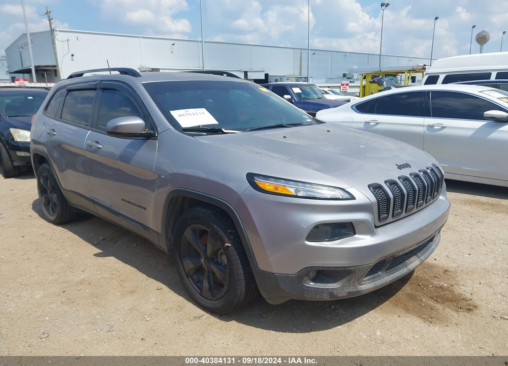 2018 JEEP CHEROKEE LATITUDE FWD VIN: 1C4PJLCB4JD542349