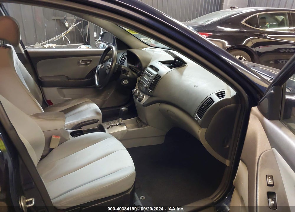 2008 HYUNDAI ELANTRA GLS/SE VIN: KMHDU46D28U586417