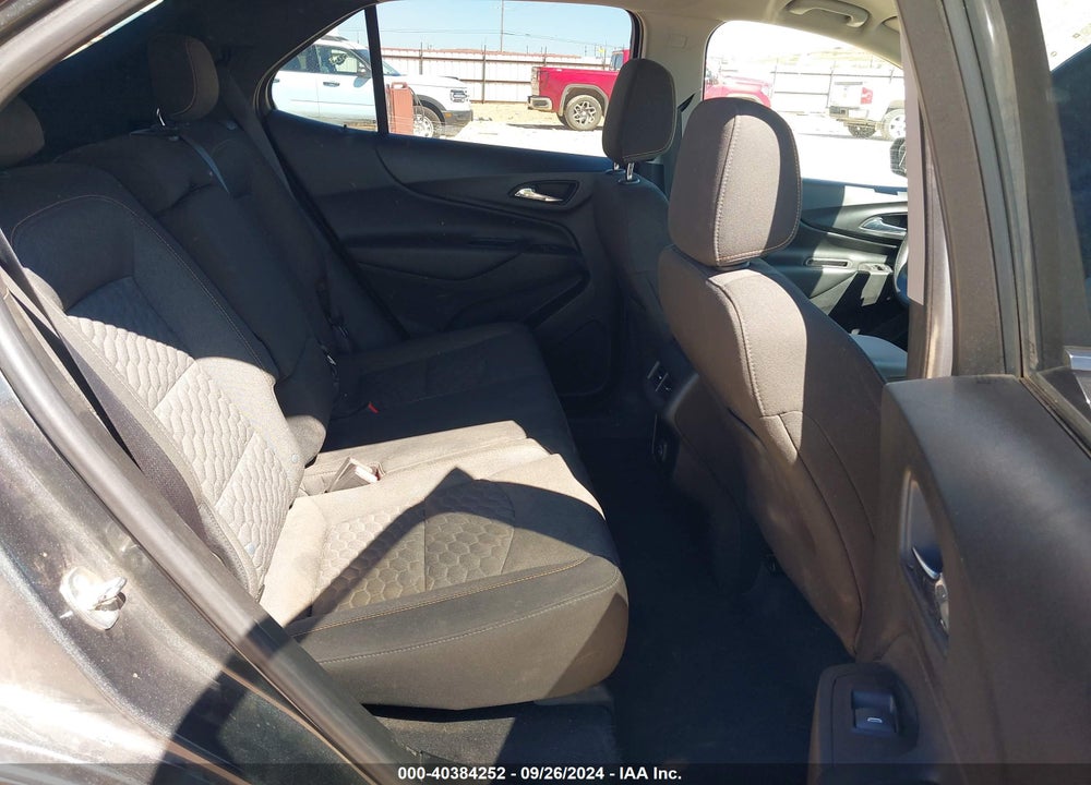 2019 CHEVROLET EQUINOX LT VIN: 2GNAXKEV4K6296979