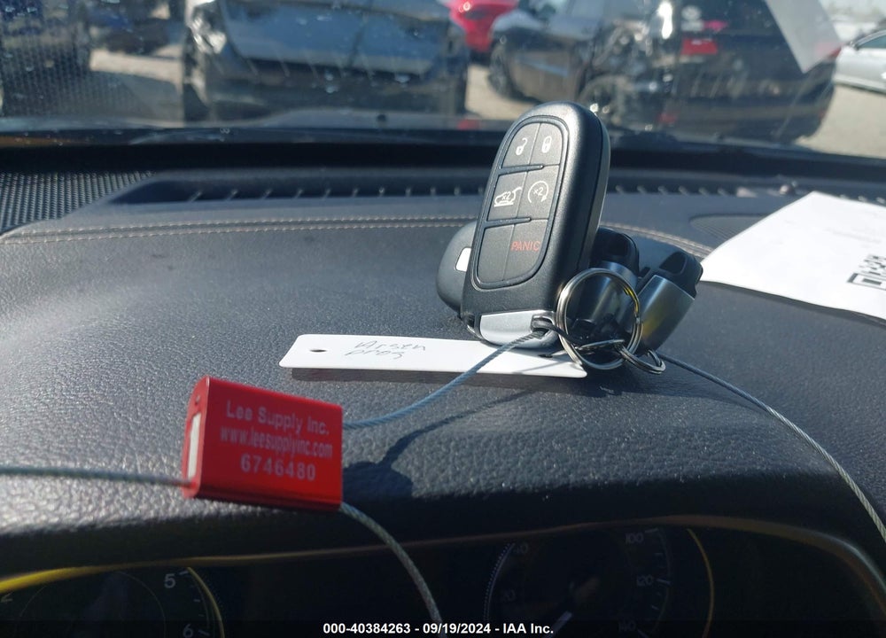 2014 JEEP CHEROKEE LIMITED VIN: 1C4PJLDB1EW139633