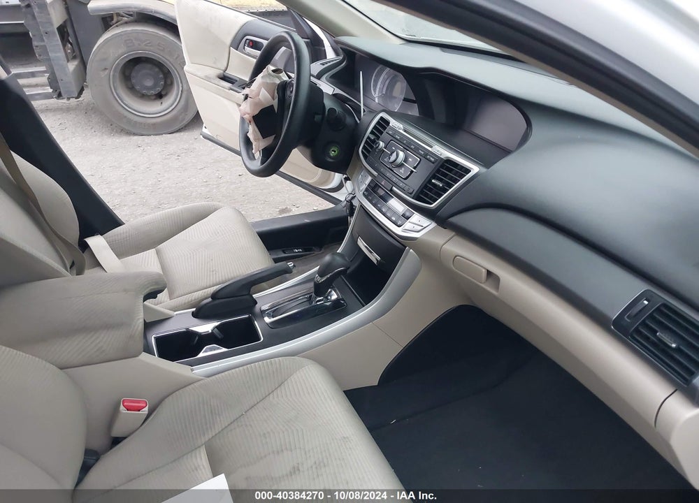 2015 HONDA ACCORD LX VIN: 1HGCR2F36FA220702
