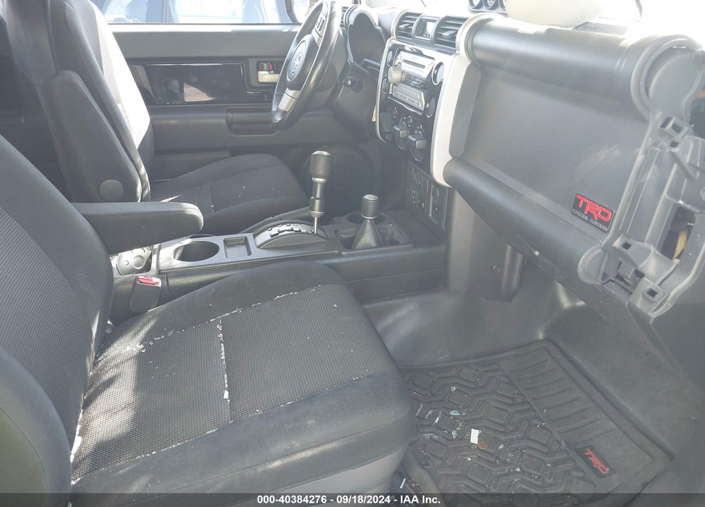 2007 TOYOTA FJ CRUISER VIN: JTEBU11F070059819