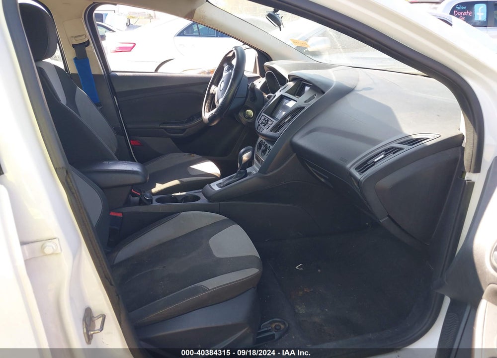 2014 FORD FOCUS SE VIN: 1FADP3F25EL240356