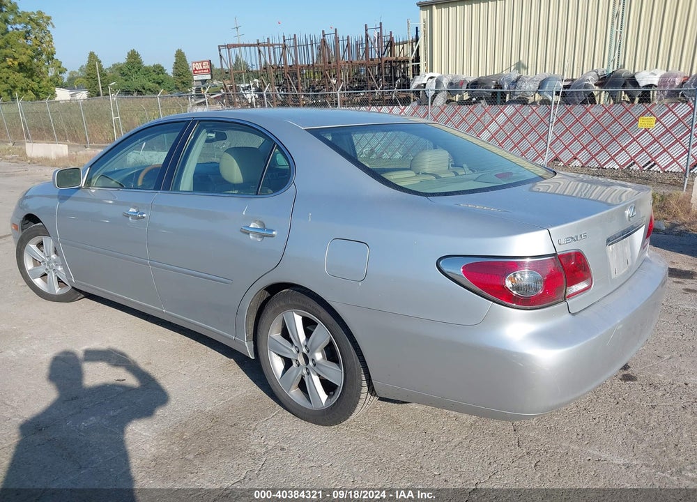 2005 LEXUS ES 330 VIN: JTHBA30G055126856