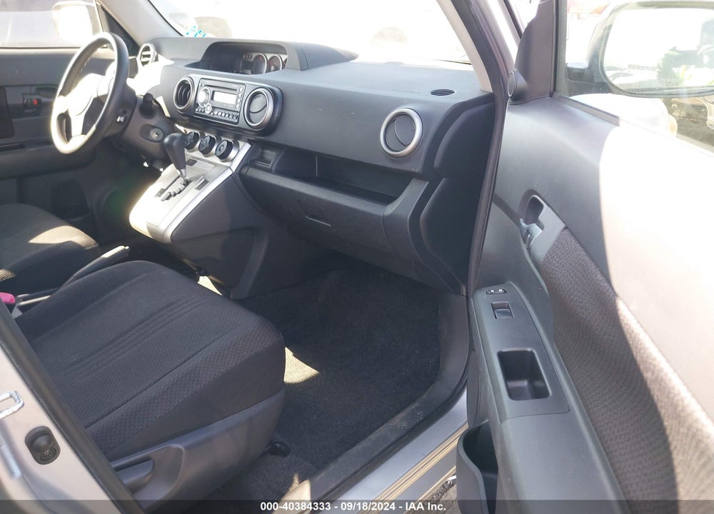 2010 SCION XB VIN: JTLZE4FE5A1107807
