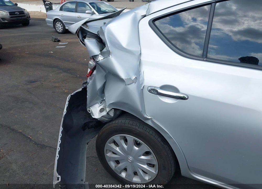 2014 NISSAN VERSA 1.6 S/1.6 S+/1.6 SL/1.6 SV VIN: 3N1CN7AP2EL862944