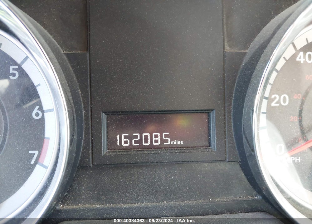 2013 DODGE GRAND CARAVAN SXT VIN: 2C4RDGCG5DR685573