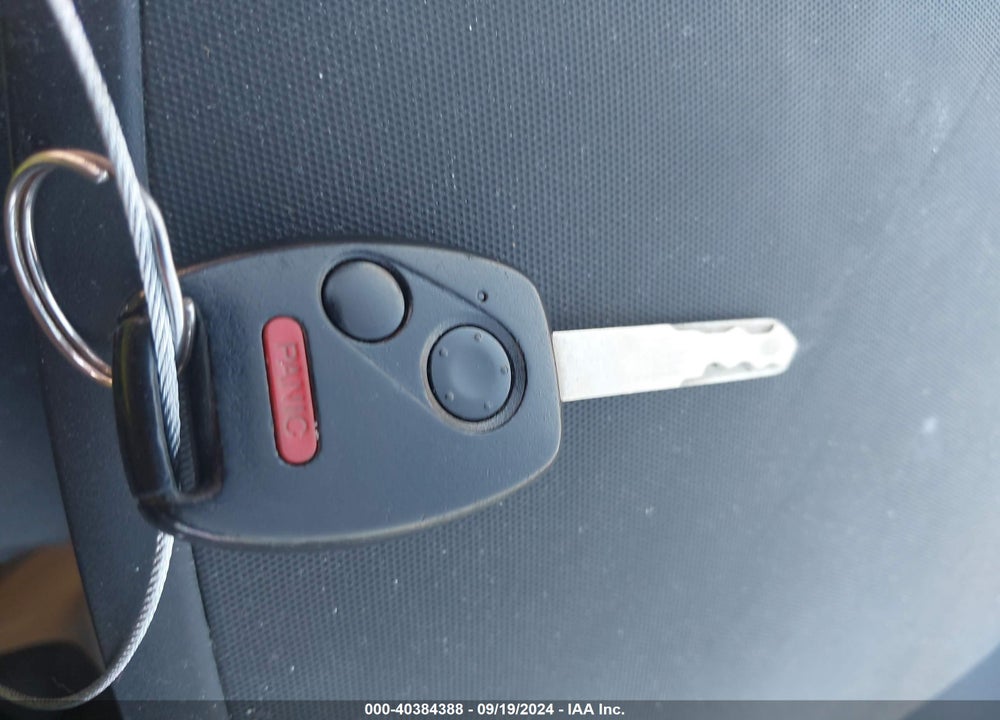 2008 HONDA CR-V LX VIN: JHLRE48398C044557