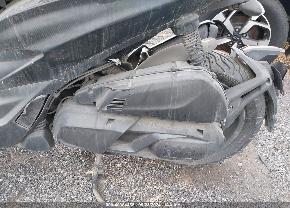 2023 PIAGGIO BV 400 VIN: ZAPMD20U5P5000477