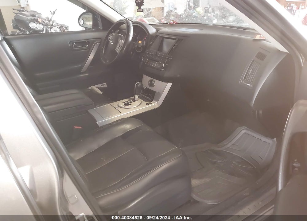 2005 INFINITI FX35 VIN: JNRAS08W85X214627