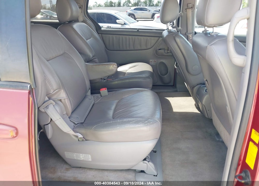 2009 TOYOTA SIENNA XLE VIN: 5TDZK22C69S239387