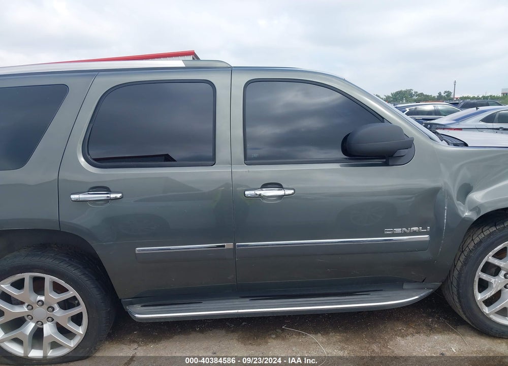 2011 GMC YUKON VIN: 1GKS1EEFXBR212097