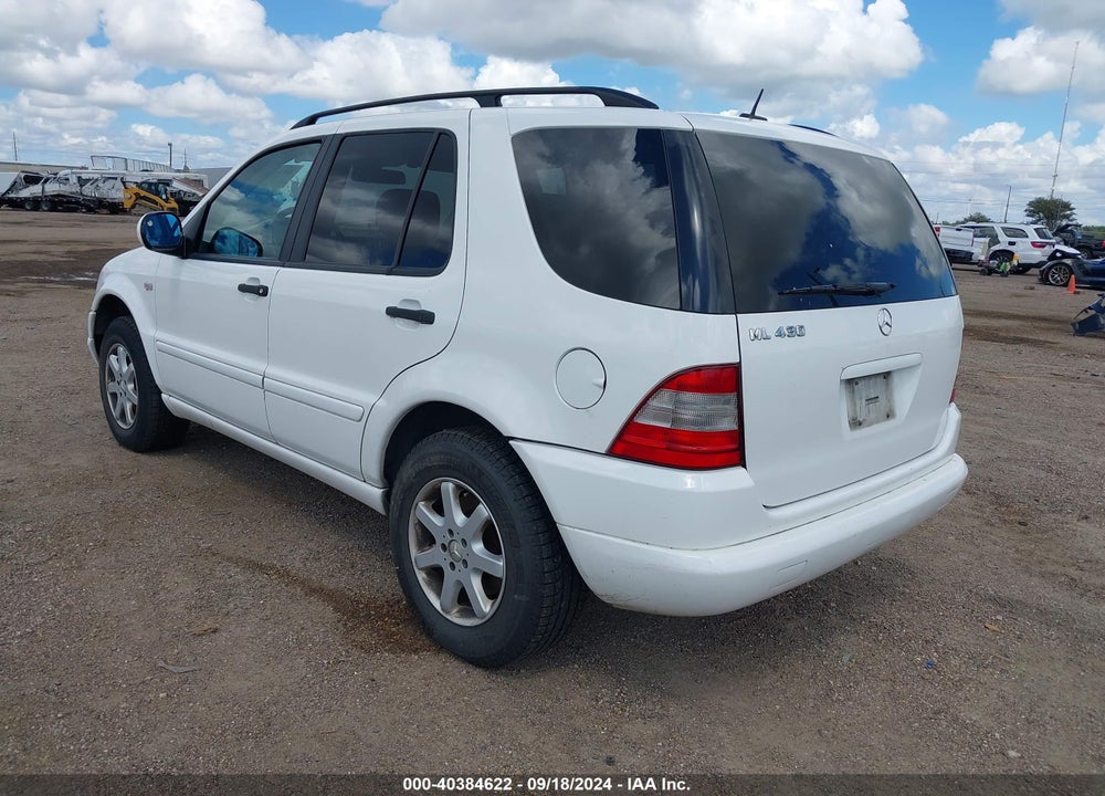 2001 MERCEDES-BENZ ML 430 VIN: 4JGAB72E21A251917