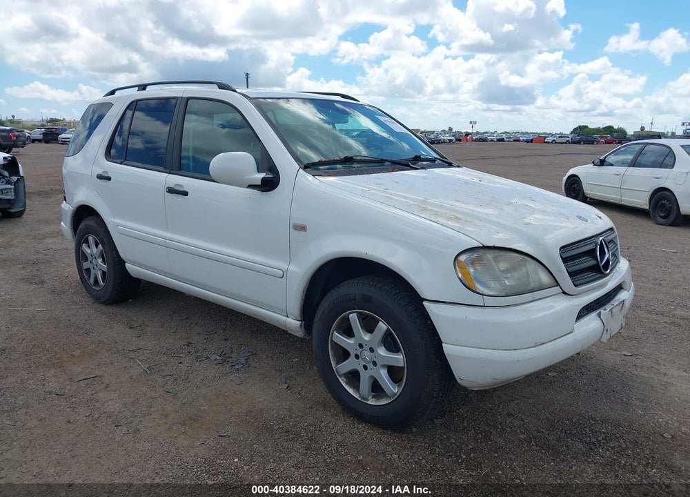 2001 MERCEDES-BENZ ML 430 VIN: 4JGAB72E21A251917