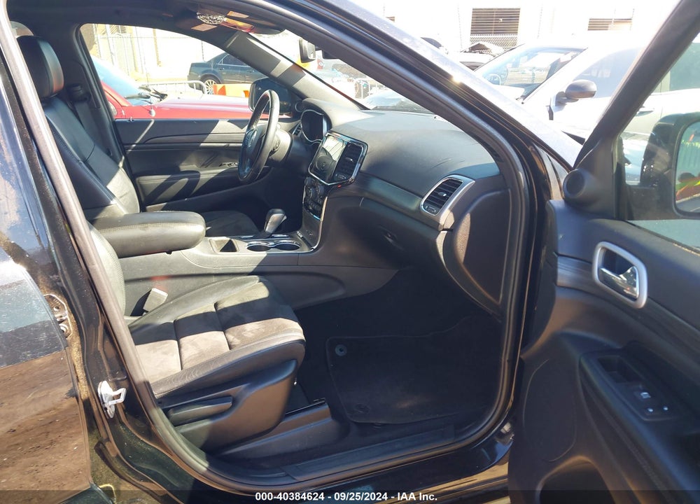 2019 JEEP GRAND CHEROKEE ALTITUDE 4X2 VIN: 1C4RJEAG3KC596929