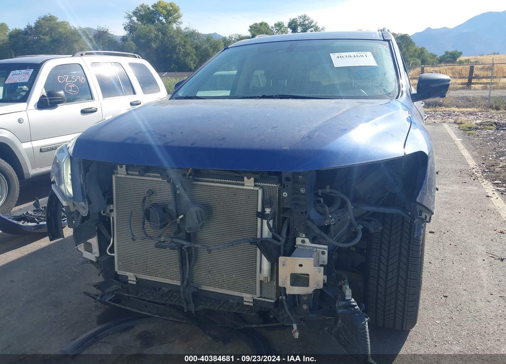 2019 NISSAN PATHFINDER VIN: 5N1DR2MM1KC645172
