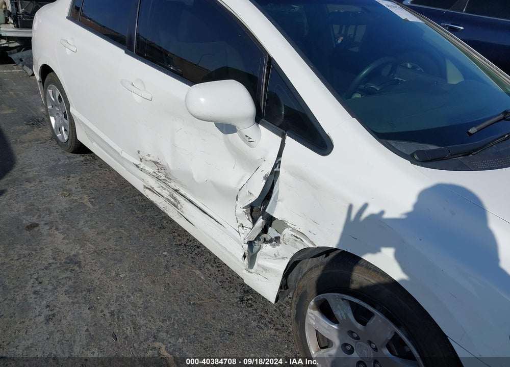 2010 HONDA CIVIC LX VIN: 2HGFA1F57AH577431