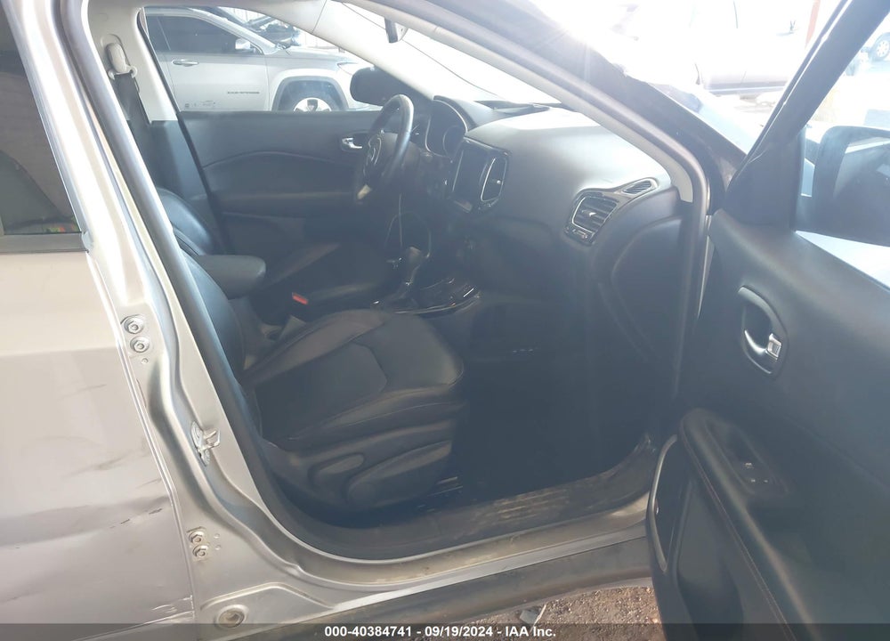 2018 JEEP COMPASS LIMITED 4X4 VIN: 3C4NJDCB7JT299255