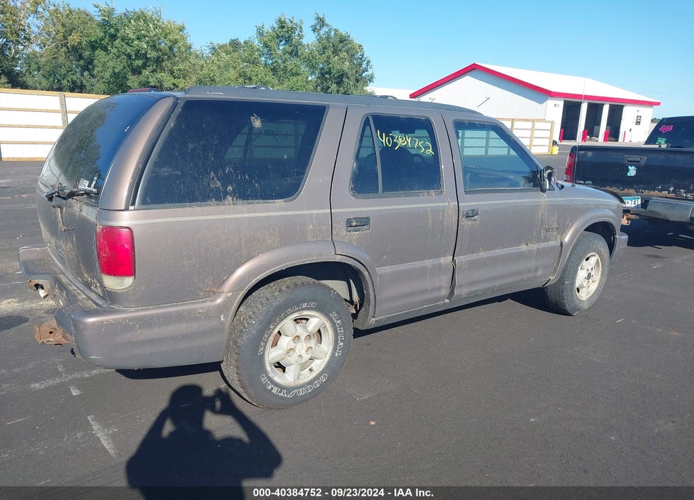 2001 OLDSMOBILE BRAVADA VIN: 1GHDT13WX12197418