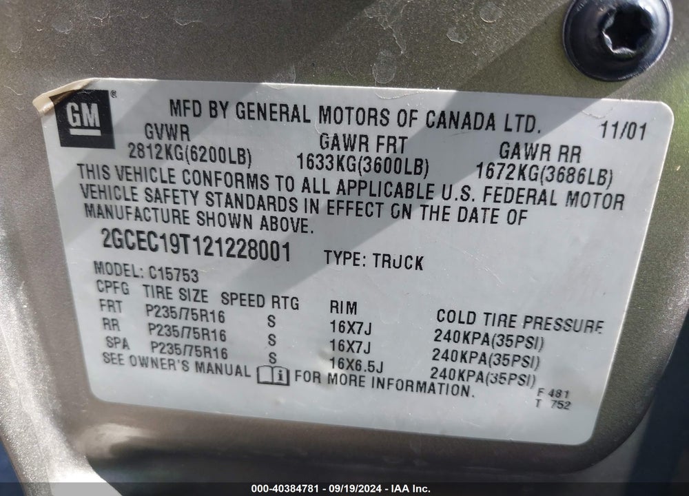 2002 CHEVROLET SILVERADO 1500 LS VIN: 2GCEC19T121228001