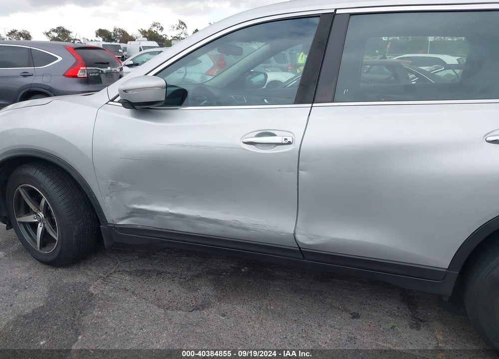 2014 NISSAN ROGUE S VIN: 5N1AT2MT0EC815361