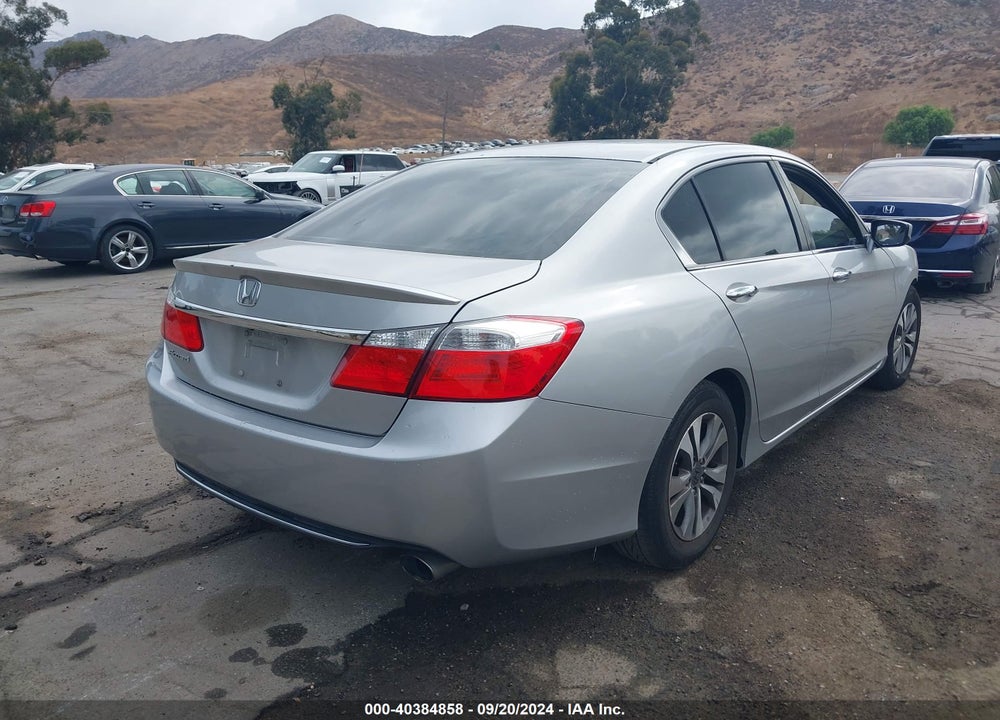 2015 HONDA ACCORD LX VIN: 1HGCR2F34FA047083