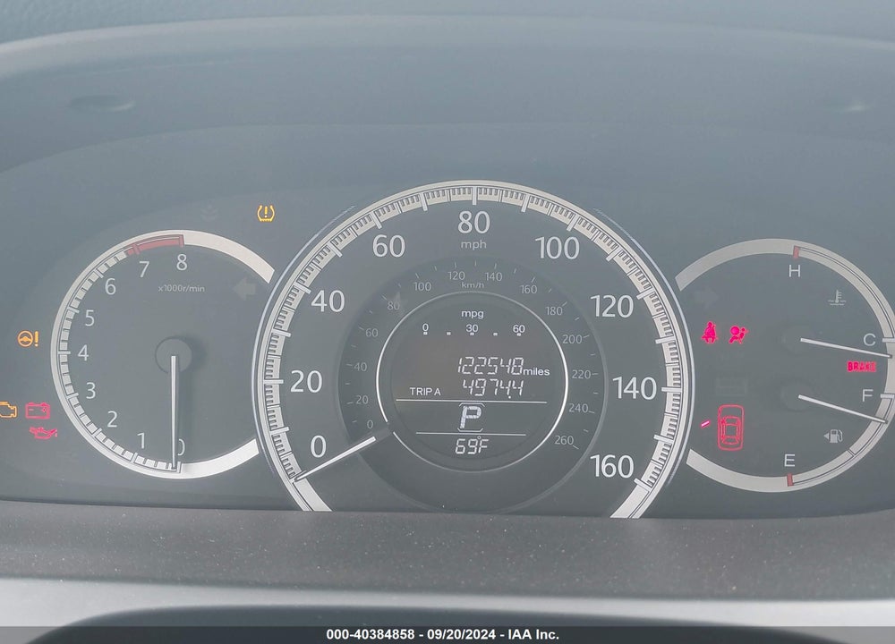 2015 HONDA ACCORD LX VIN: 1HGCR2F34FA047083