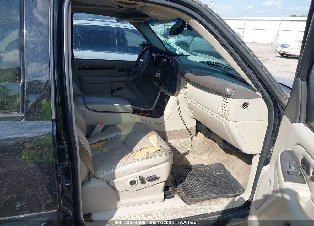 2004 CADILLAC ESCALADE ESV STANDARD VIN: 3GYFK66N84G130212