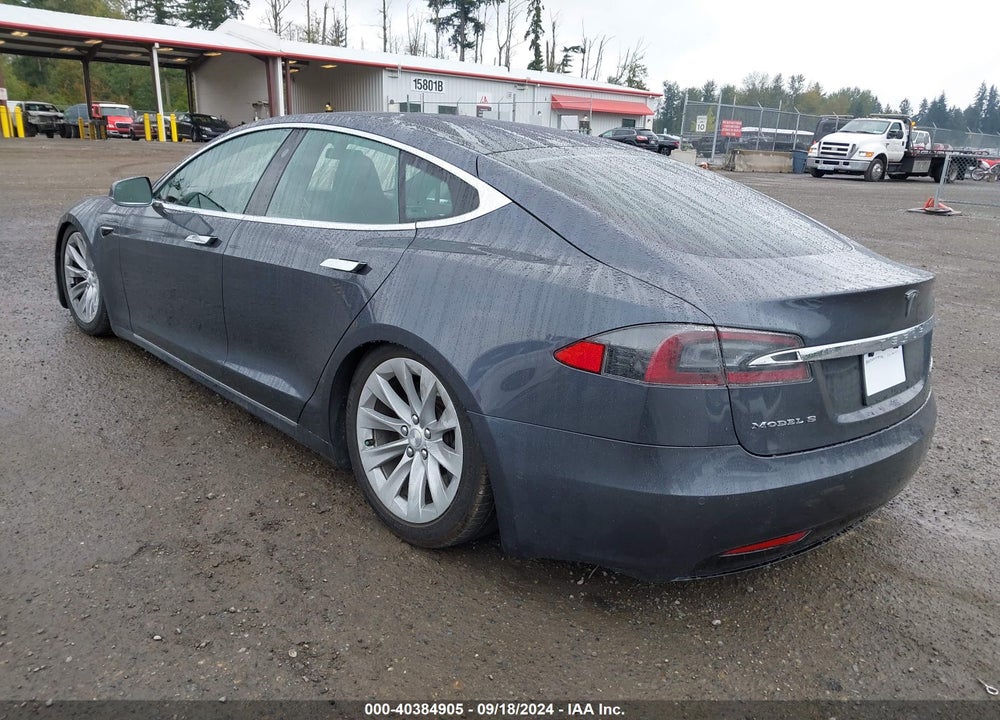 2017 TESLA MODEL S VIN: 5YJSA1E21HF183797