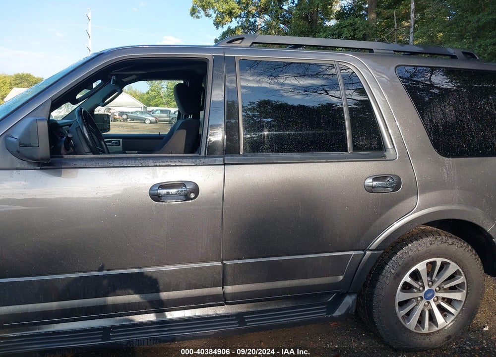 2017 FORD EXPEDITION XLT VIN: 1FMJU1HT5HEA74411