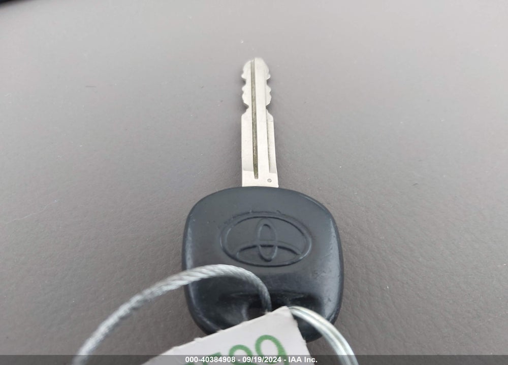 2007 TOYOTA COROLLA LE VIN: 1NXBR30EX7Z897452