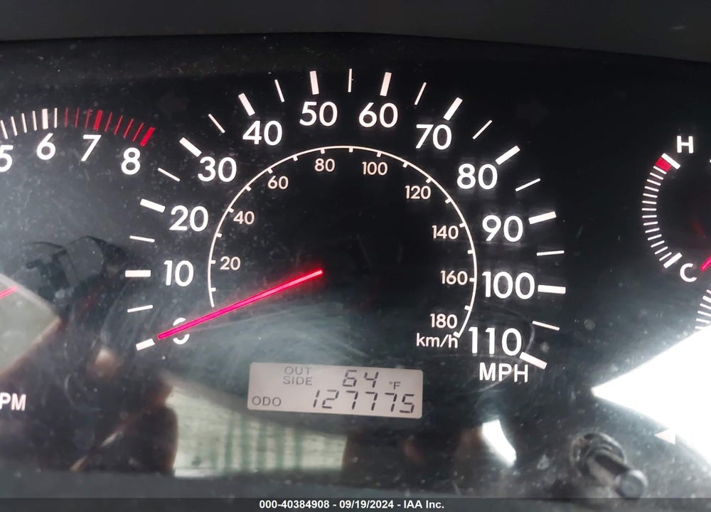 2007 TOYOTA COROLLA LE VIN: 1NXBR30EX7Z897452