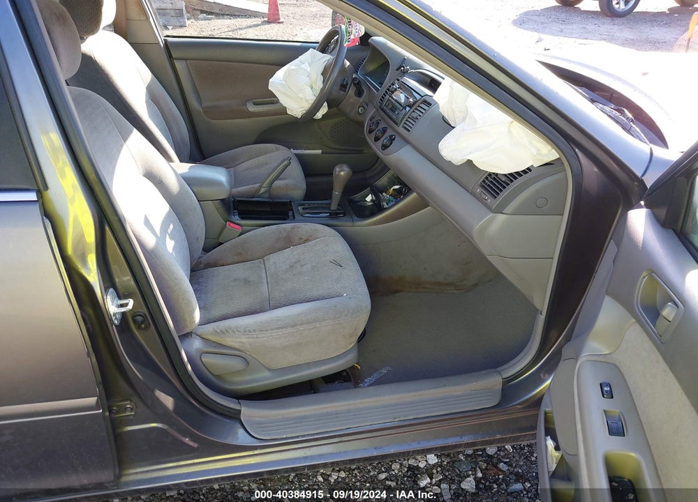 2002 TOYOTA CAMRY LE VIN: 4T1BE32K82U531707