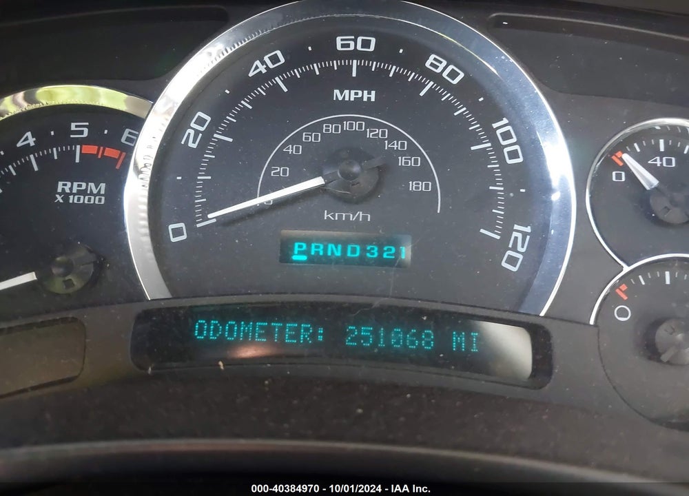 2005 CADILLAC ESCALADE ESV PLATINUM EDITION VIN: 3GYFK66N55G152217