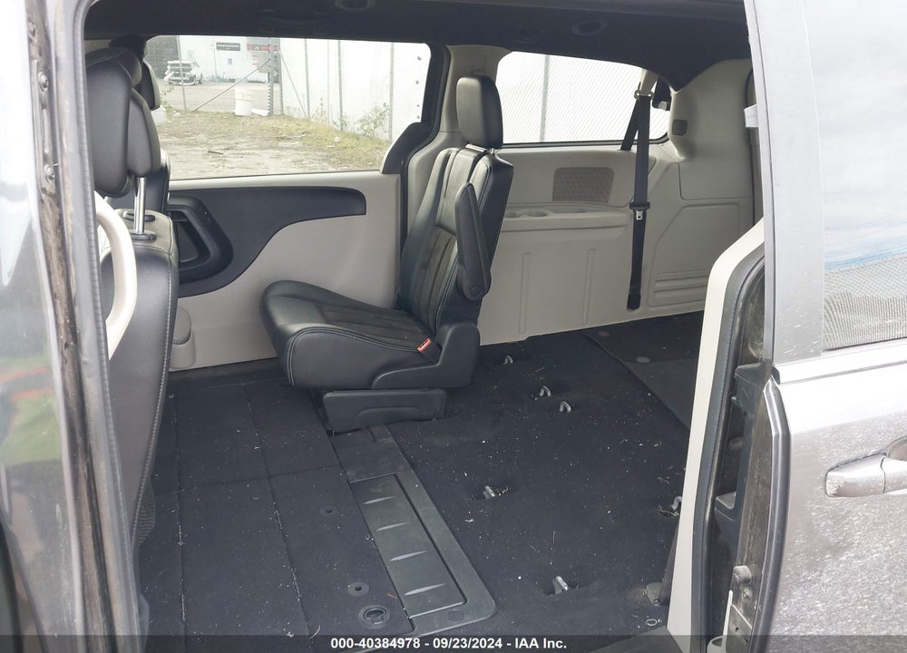 2019 DODGE GRAND CARAVAN SXT VIN: 2C4RDGCG9KR562940