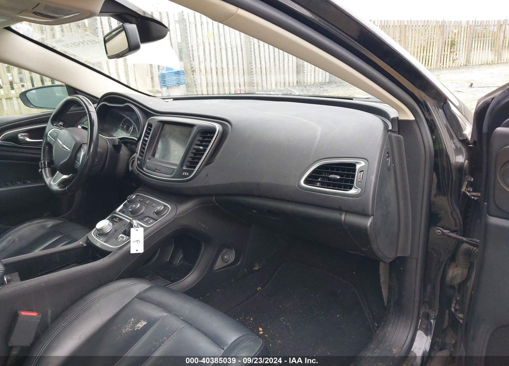 2017 CHRYSLER 200 LIMITED PLATINUM VIN: 1C3CCCABXHN508520