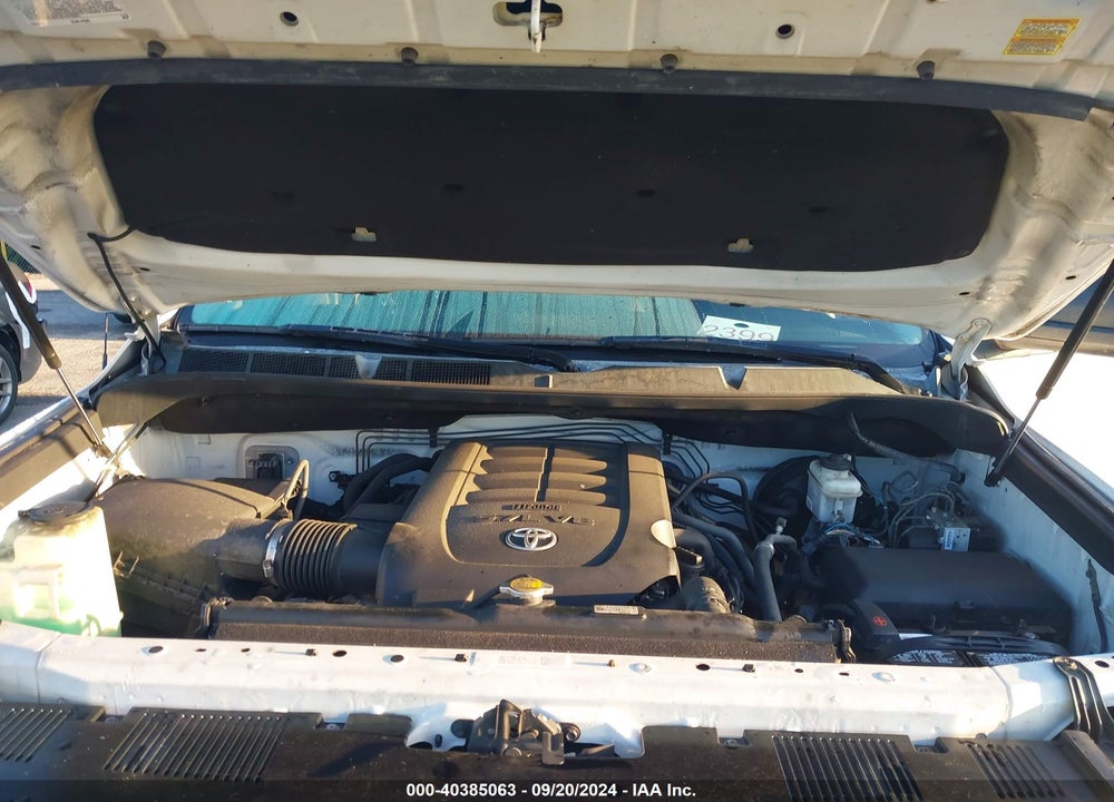 2016 TOYOTA TUNDRA SR5 5.7L V8 VIN: 5TFEW5F19GX198225