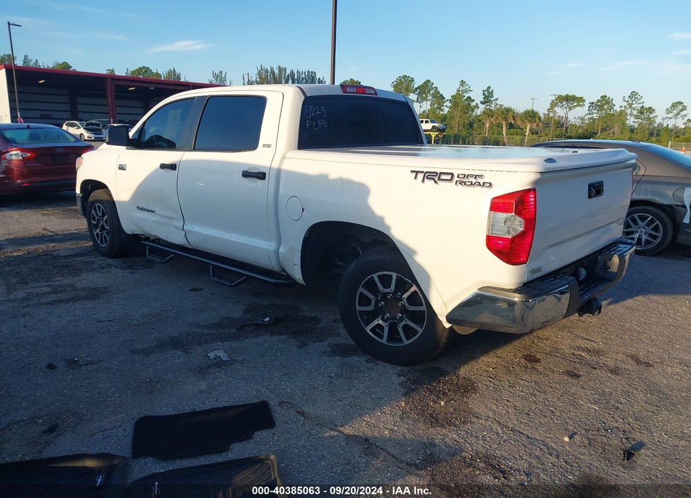2016 TOYOTA TUNDRA SR5 5.7L V8 VIN: 5TFEW5F19GX198225