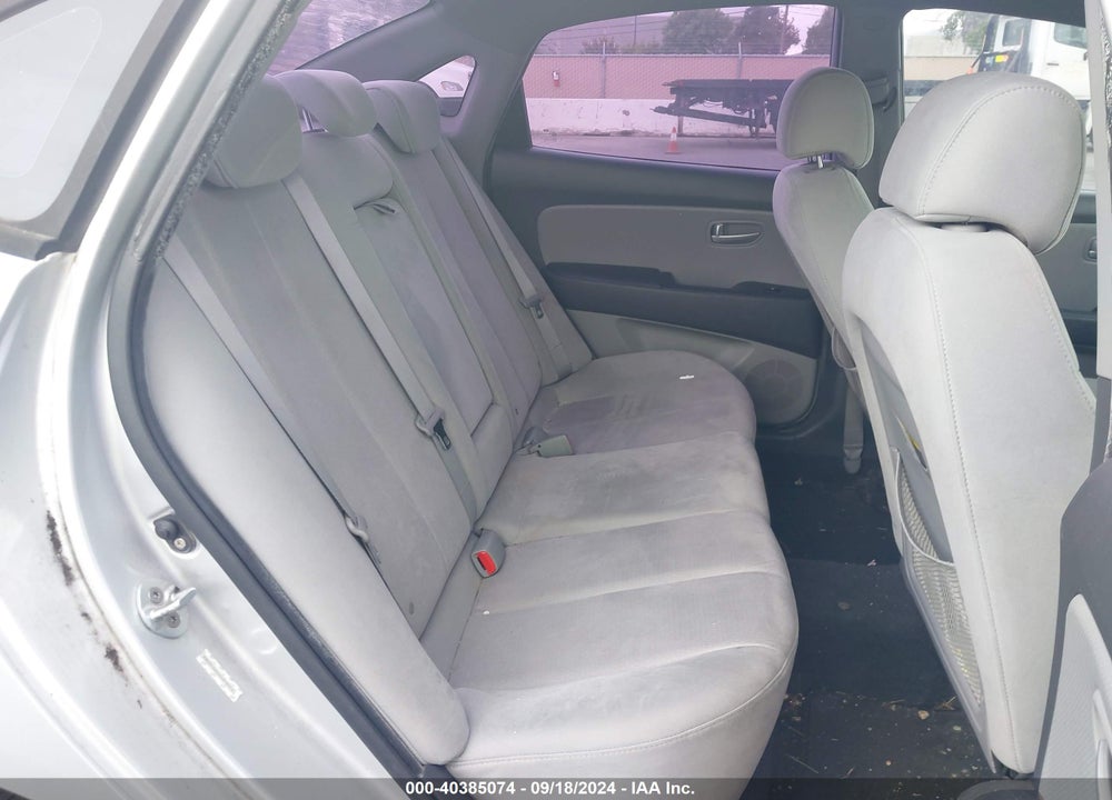 2008 HYUNDAI ELANTRA GLS/SE VIN: KMHDU46D98U479574
