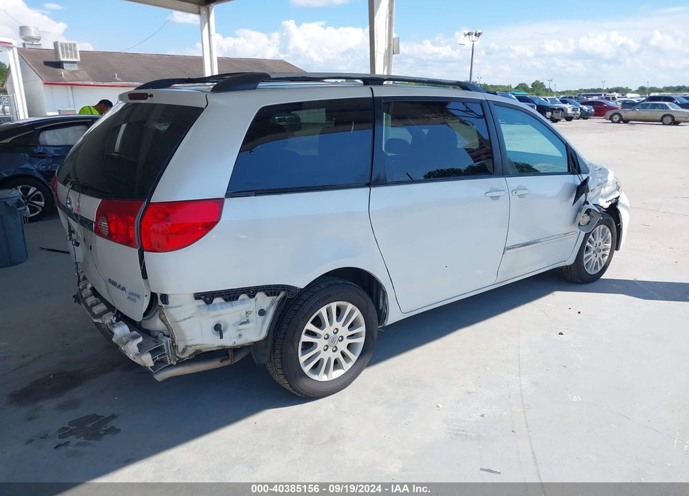 2008 TOYOTA SIENNA LIMITED VIN: 5TDBK22C58S012272